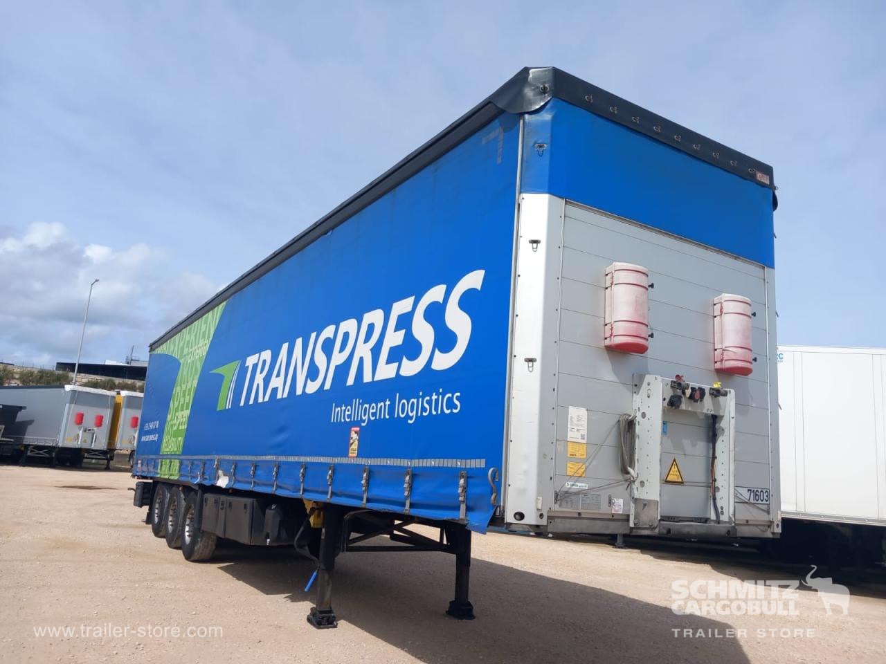 SCHMITZ Curtainsider Standard - Tenta puspiekabe: foto 1 SCHMITZ Curtainsider Standard - Tenta puspiekabe: foto 1