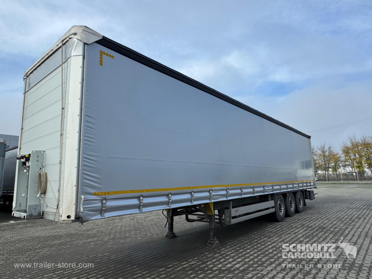 SCHMITZ Curtainsider Standard - Tenta puspiekabe: foto 4 SCHMITZ Curtainsider Standard - Tenta puspiekabe: foto 4