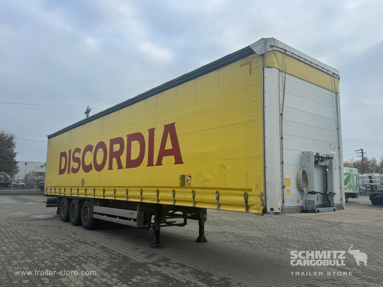 SCHMITZ Curtainsider Standard - Tenta puspiekabe: foto 4 SCHMITZ Curtainsider Standard - Tenta puspiekabe: foto 4
