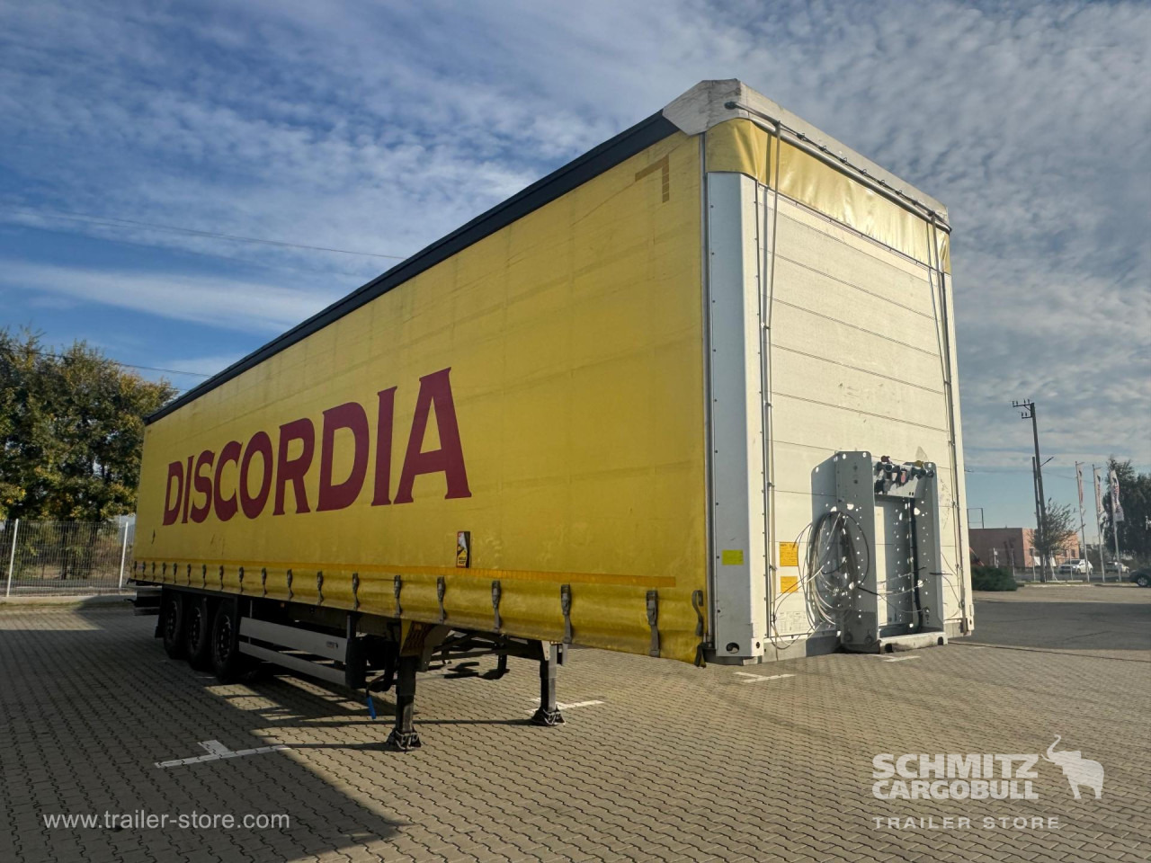 SCHMITZ Curtainsider Standard - Tenta puspiekabe: foto 4 SCHMITZ Curtainsider Standard - Tenta puspiekabe: foto 4
