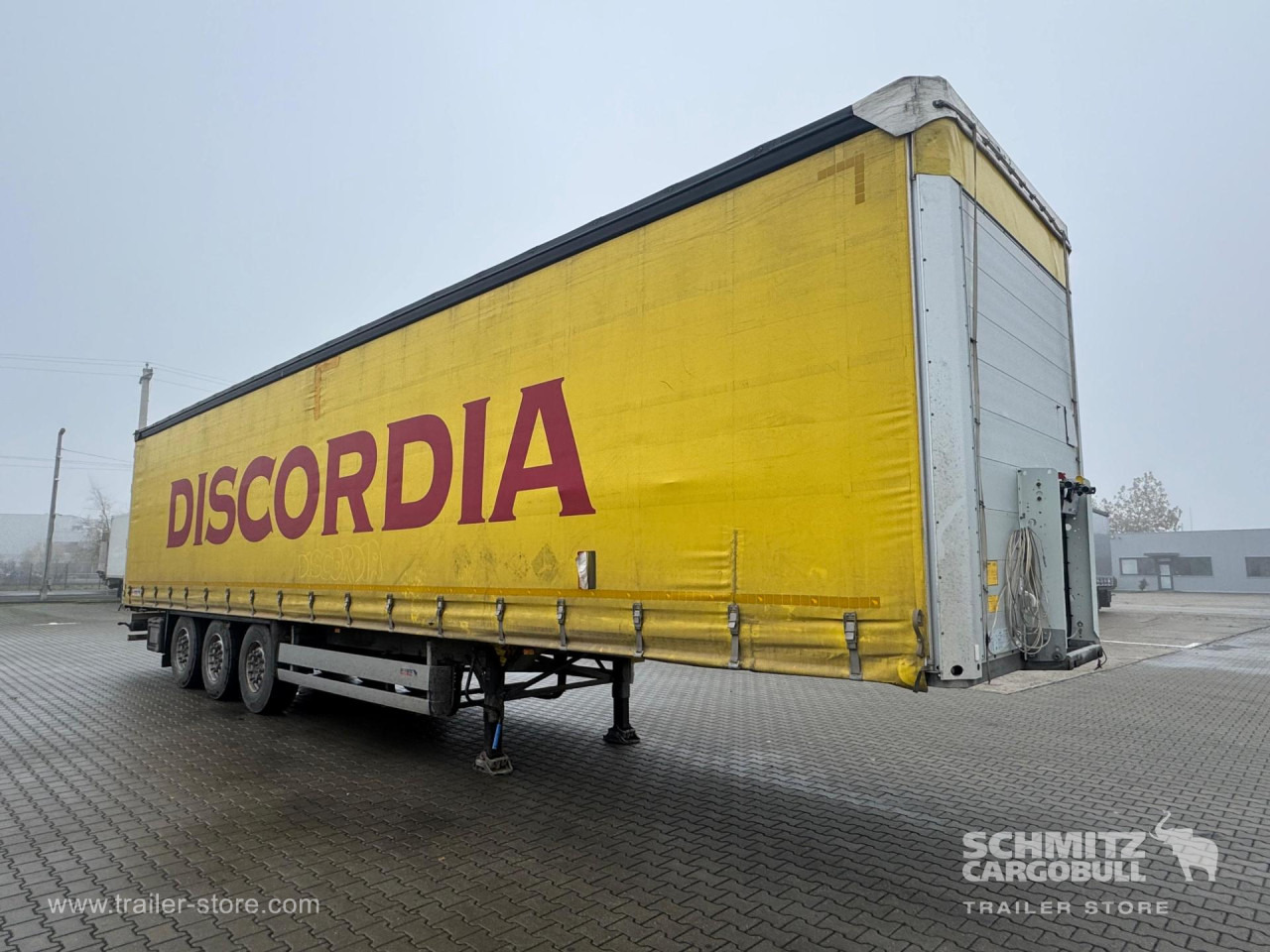 SCHMITZ Curtainsider Standard - Tenta puspiekabe: foto 1 SCHMITZ Curtainsider Standard - Tenta puspiekabe: foto 1