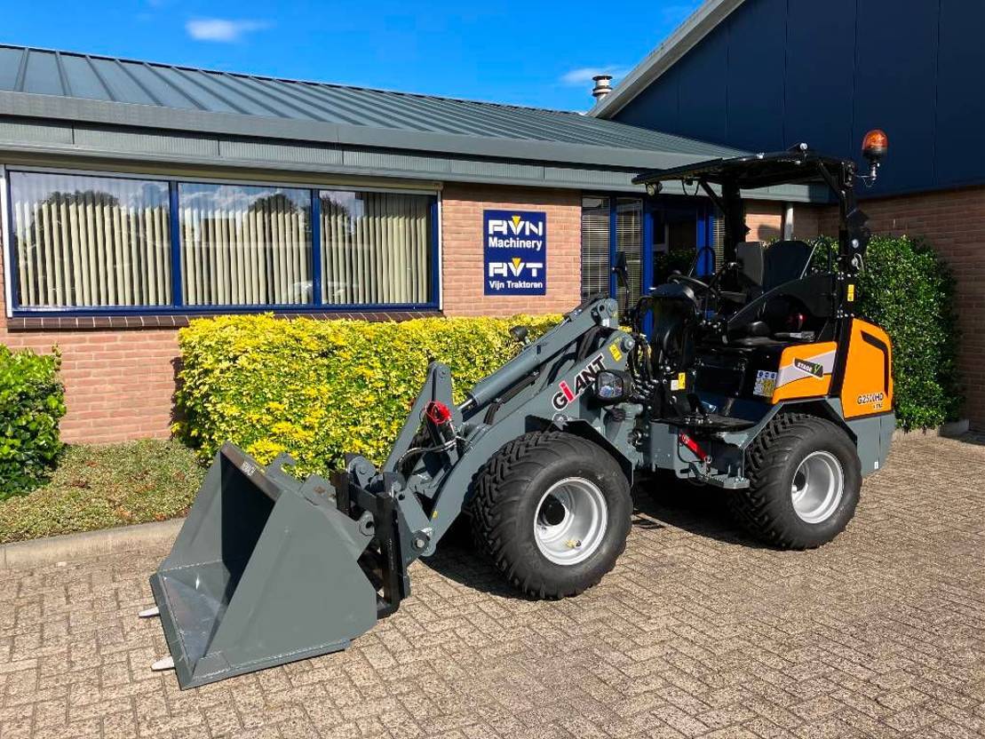 Giant G2500 HD X-Tra - Riteņu iekrāvējs: foto 2 Giant G2500 HD X-Tra - Riteņu iekrāvējs: foto 2
