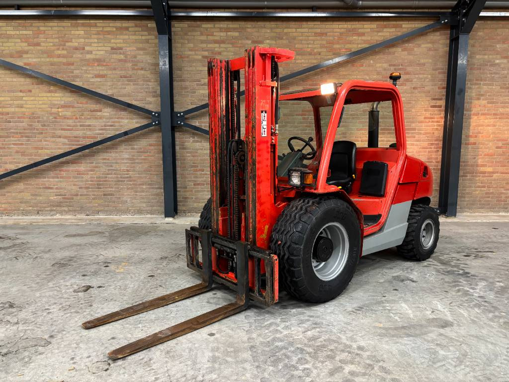 Manitou MH 25.4 T - Bezceļu autokrāvējs: foto 2 Manitou MH 25.4 T - Bezceļu autokrāvējs: foto 2