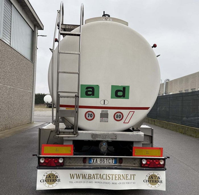 CISTERNA ALIMENTARE GRAPAR-ACERBI ANNO 2015 - Puspiekabe cisterna: foto 3 CISTERNA ALIMENTARE GRAPAR-ACERBI ANNO 2015 - Puspiekabe cisterna: foto 3