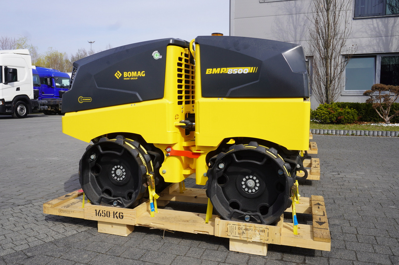 BOMAG BMP 8500 brand-new trench roller / Remote Control / 4 units - Grunts stabilizētājs: foto 5 BOMAG BMP 8500 brand-new trench roller / Remote Control / 4 units - Grunts stabilizētājs: foto 5