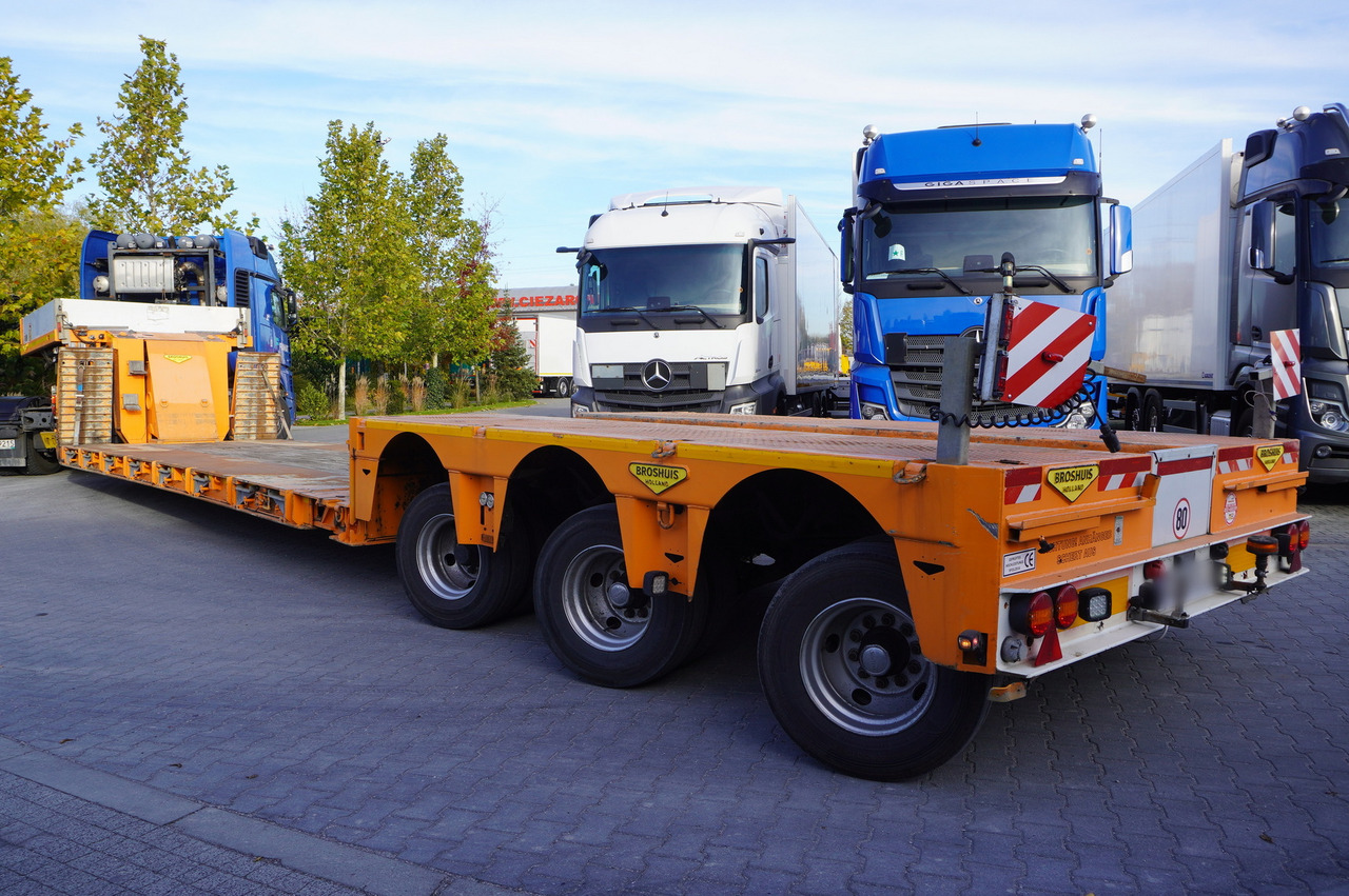 BROSHUIS 3ABD-48 61.0t TiefBet low-loader semi-trailer / 40 tons cap. / 3 steering axles / hydraulic suspension - Puspiekabe zema profila platforma: foto 5 BROSHUIS 3ABD-48 61.0t TiefBet low-loader semi-trailer / 40 tons cap. / 3 steering axles / hydraulic suspension - Puspiekabe zema profila platforma: foto 5