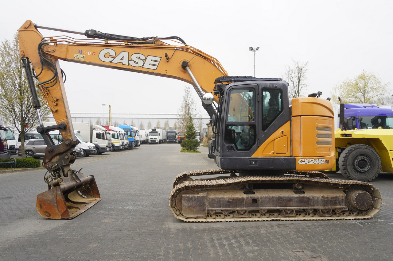 CASE CX245D SR track excavator - Kāpurķēžu ekskavators: foto 1 CASE CX245D SR track excavator - Kāpurķēžu ekskavators: foto 1