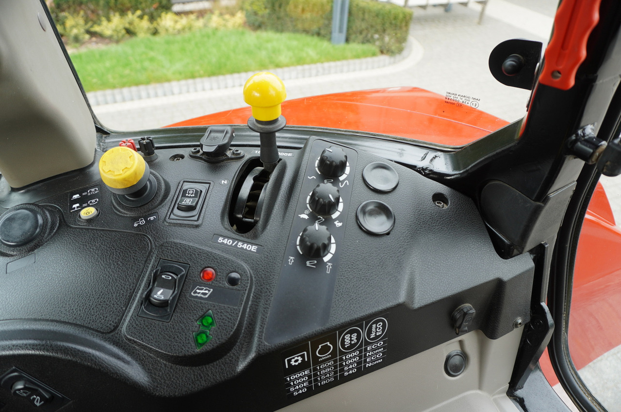 CASE IH Luxxum 100 Agricultural tractor / 2800 MTH līzingu CASE IH Luxxum 100 Agricultural tractor / 2800 MTH: foto 24