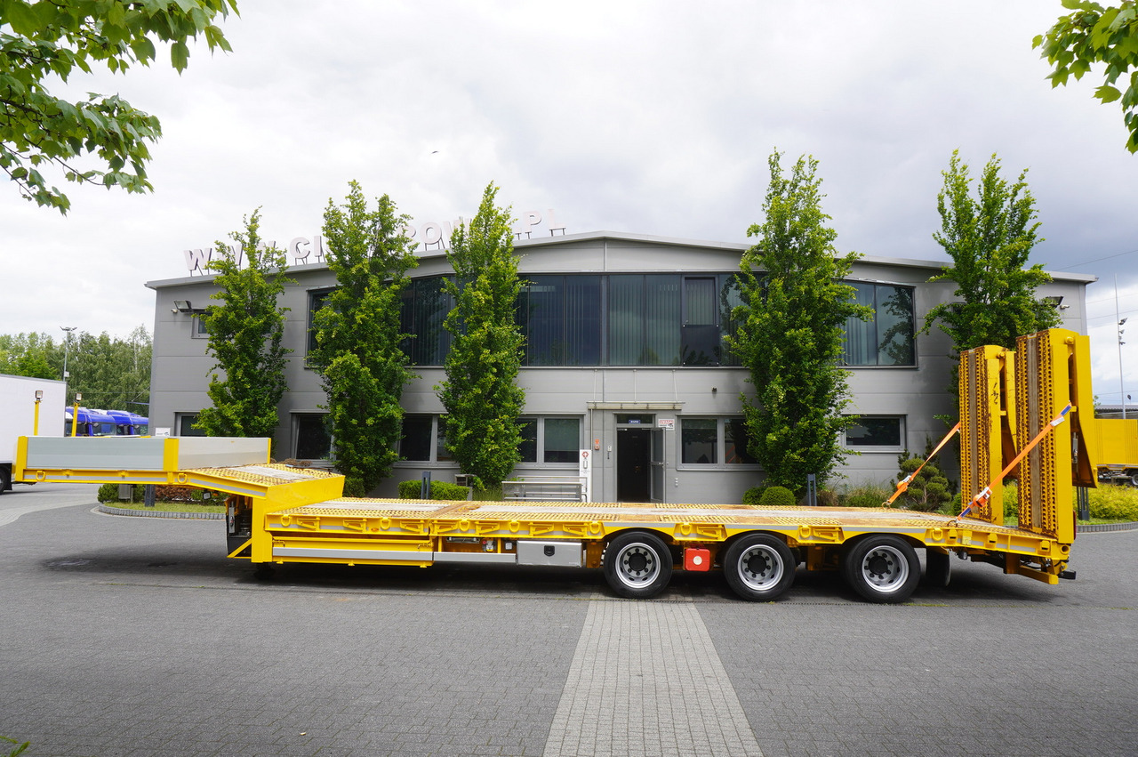 CASTERA S/R 38T semi-trailer / steering axle - Puspiekabe zema profila platforma: foto 3 CASTERA S/R 38T semi-trailer / steering axle - Puspiekabe zema profila platforma: foto 3