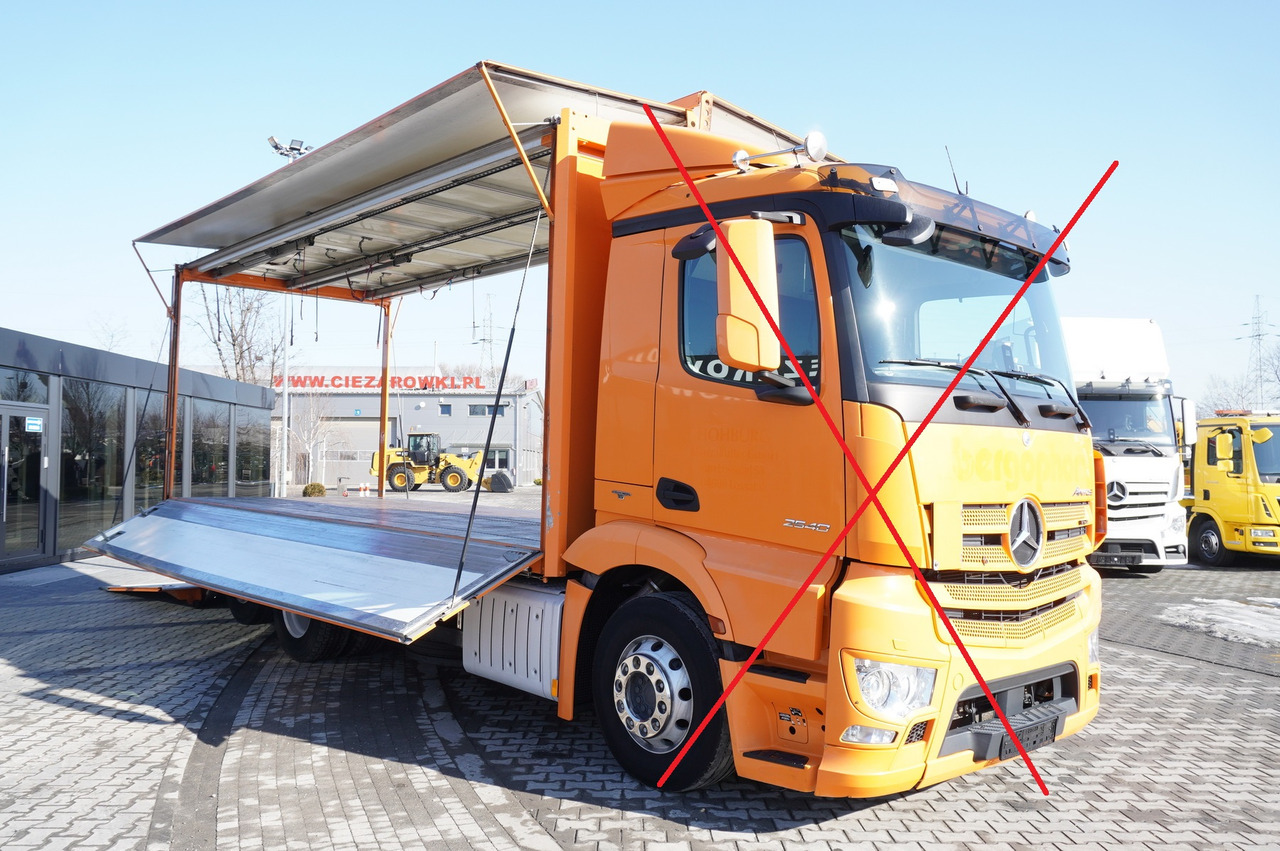 Container Body , 17 EPAL, 2x side opening, 2000 kg lift - Maināmā virsbūve - furgons: foto 2 Container Body , 17 EPAL, 2x side opening, 2000 kg lift - Maināmā virsbūve - furgons: foto 2