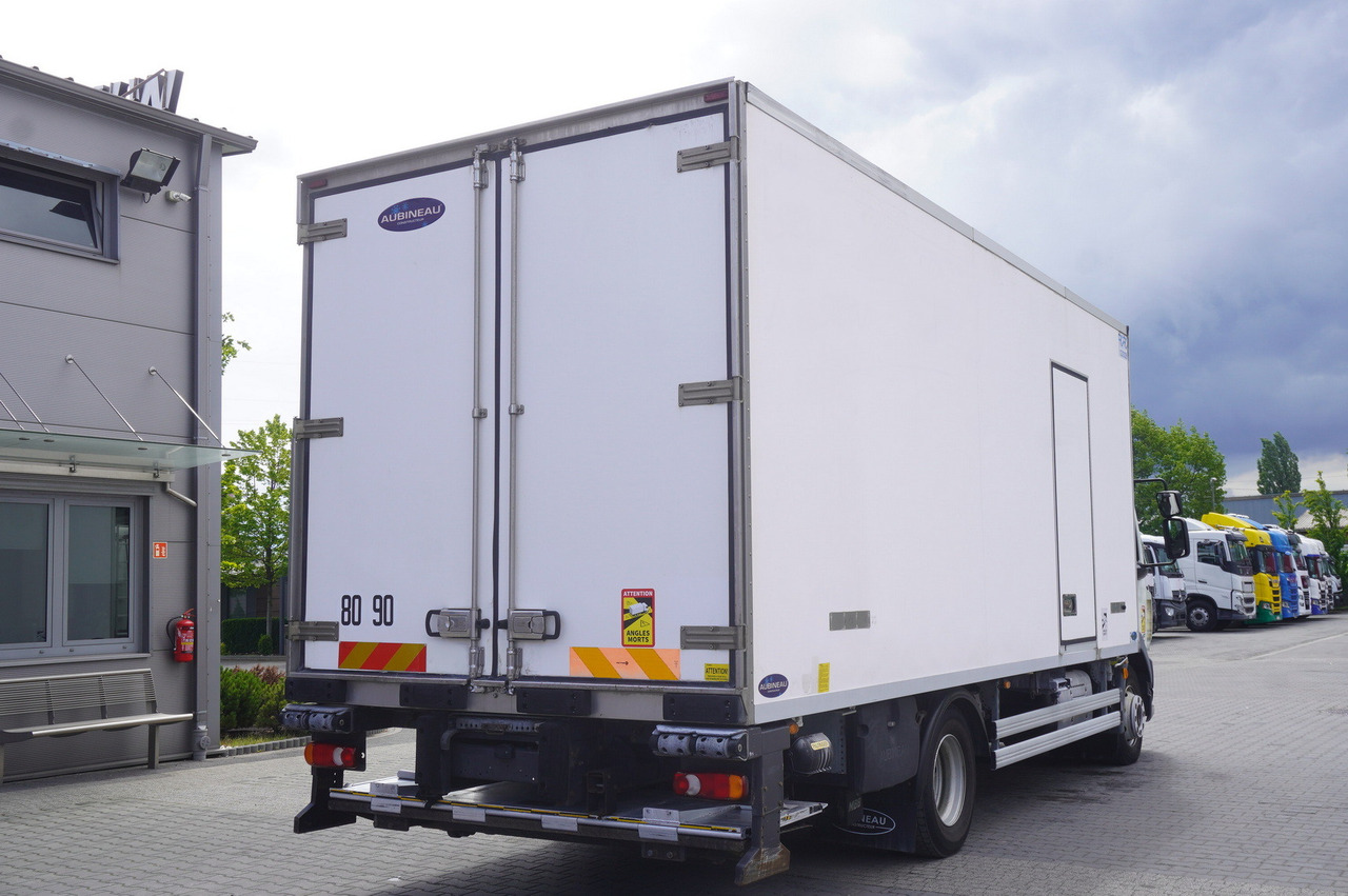 DAF LF 220 / Refrigerator 16 EPAL Multitemp / Carrier Supra 1150 MT / Palfinger 1500 kg - Kravas automašīna refrižerators: foto 3 DAF LF 220 / Refrigerator 16 EPAL Multitemp / Carrier Supra 1150 MT / Palfinger 1500 kg - Kravas automašīna refrižerators: foto 3