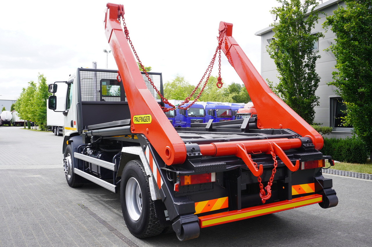 DAF LF 55.220 Skip loader GUIMA PALFINGER M14T - Būvgružu konteineru vedējs: foto 4 DAF LF 55.220 Skip loader GUIMA PALFINGER M14T - Būvgružu konteineru vedējs: foto 4