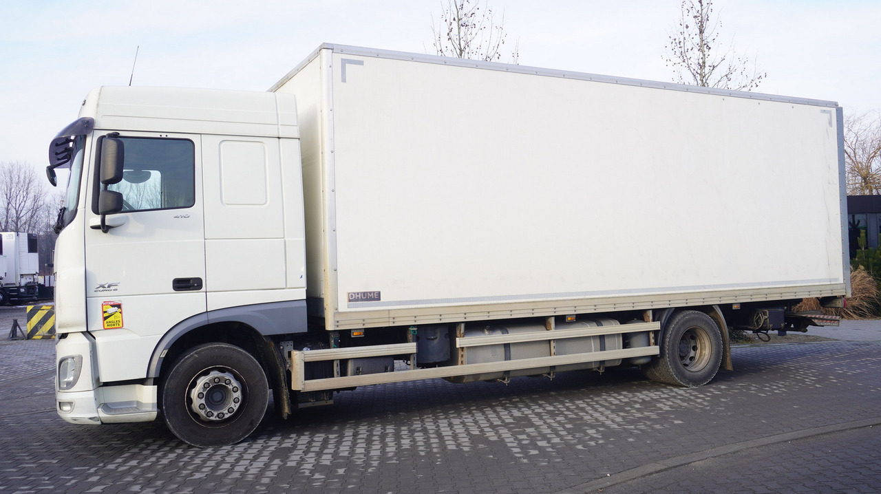DAF XF 410 EURO 6 /410 HP / 20 EPAL / Dhollandia lift 1500 kg - Kravas automašīna ar slēgto virsbūvi: foto 3 DAF XF 410 EURO 6 /410 HP / 20 EPAL / Dhollandia lift 1500 kg - Kravas automašīna ar slēgto virsbūvi: foto 3