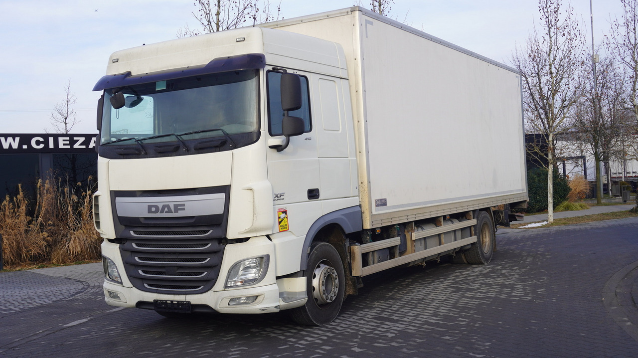 DAF XF 410 EURO 6 /410 HP / 20 EPAL / Dhollandia lift 1500 kg - Kravas automašīna ar slēgto virsbūvi: foto 2 DAF XF 410 EURO 6 /410 HP / 20 EPAL / Dhollandia lift 1500 kg - Kravas automašīna ar slēgto virsbūvi: foto 2