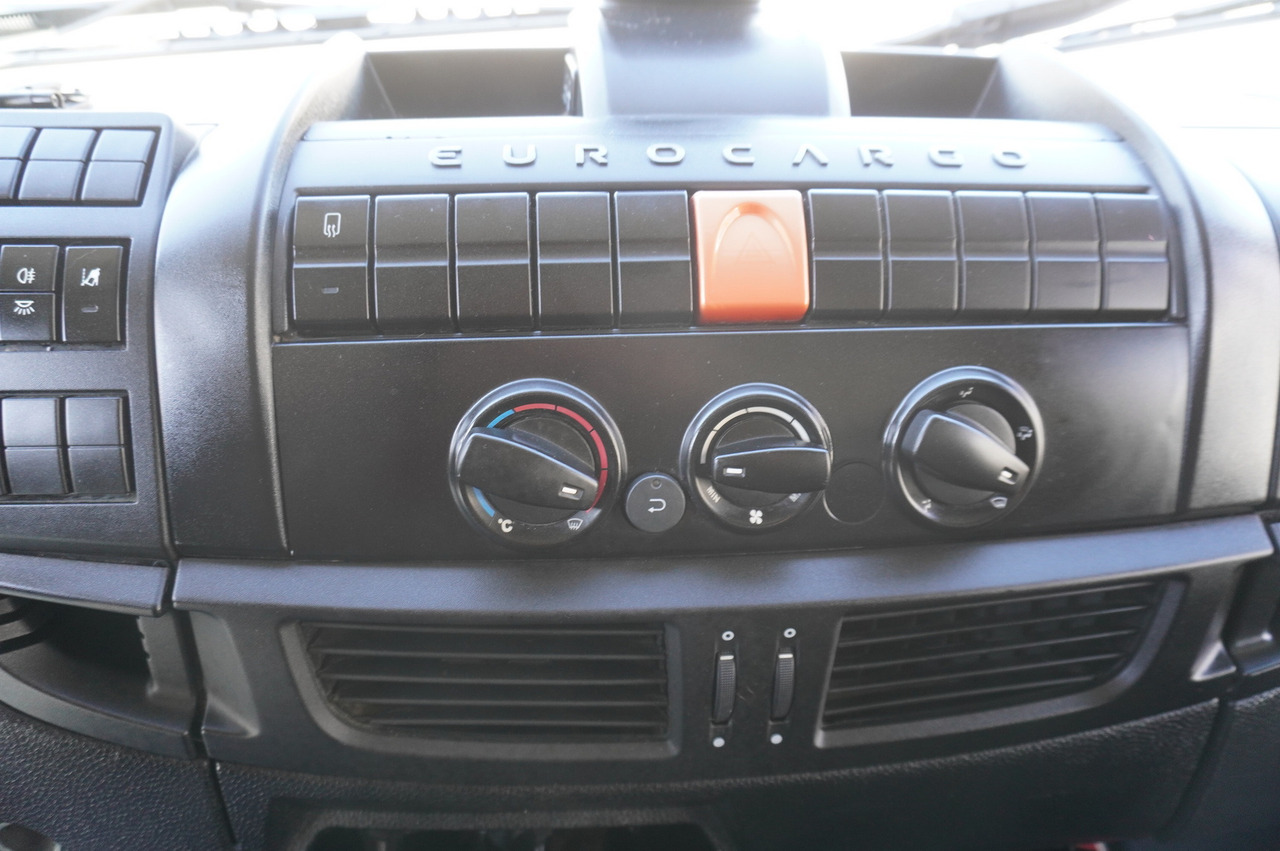 Kravas automašīna ar slēgto virsbūvi IVECO Eurocargo 120-190 / 160 thousand km !!! / Box 18 EPAL / Dhollandia lift 1500 kg: foto 14