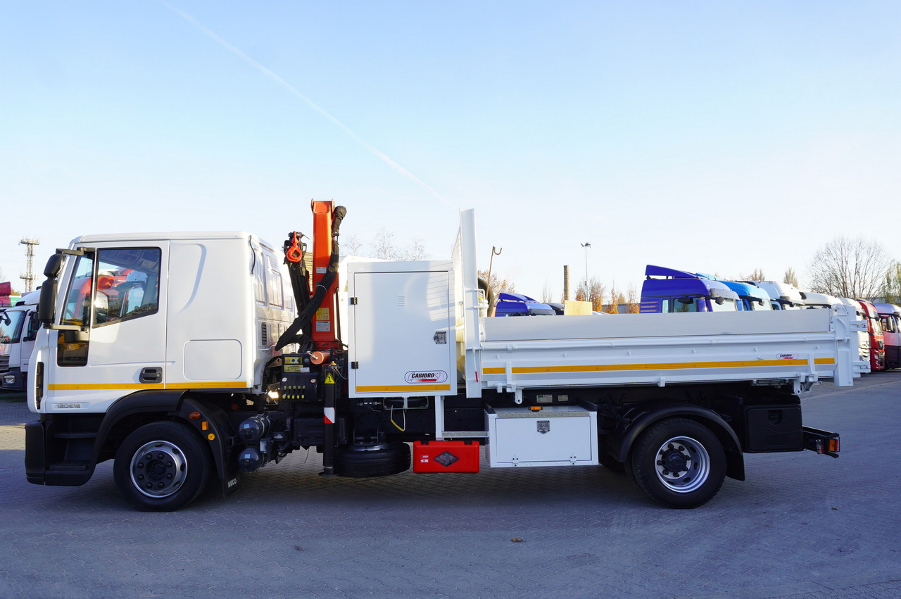 IVECO Eurocargo 120E18 Crane Palfinger / 3-way tipper / sleeper cab - Bortu kravas automašīna/ Platforma, Kravas auto ar manipulatoru: foto 5 IVECO Eurocargo 120E18 Crane Palfinger / 3-way tipper / sleeper cab - Bortu kravas automašīna/ Platforma, Kravas auto ar manipulatoru: foto 5