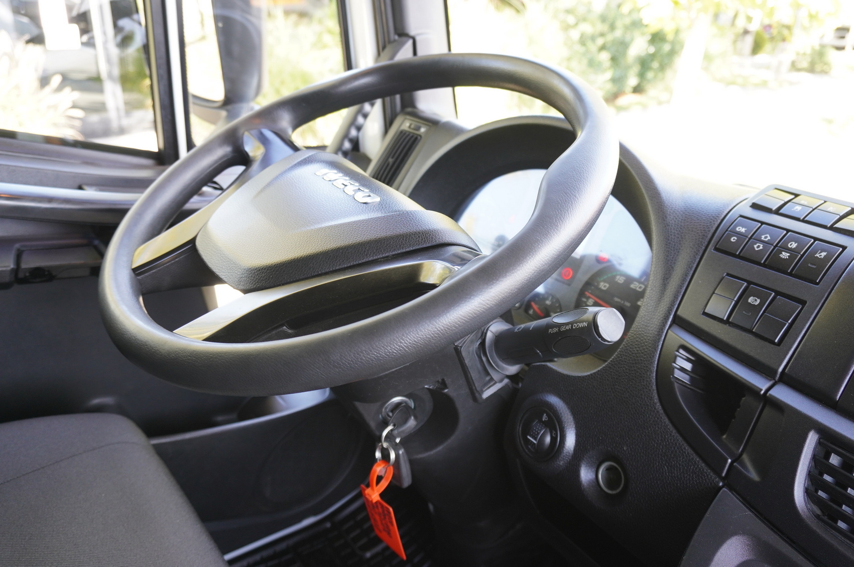 IVECO Eurocargo 140e19 4×2 E6 Glob / ADR / frame 8,1m līzingu IVECO Eurocargo 140e19 4×2 E6 Glob / ADR / frame 8,1m: foto 18 IVECO Eurocargo 140e19 4×2 E6 Glob / ADR / frame 8,1m līzingu IVECO Eurocargo 140e19 4×2 E6 Glob / ADR / frame 8,1m: foto 18