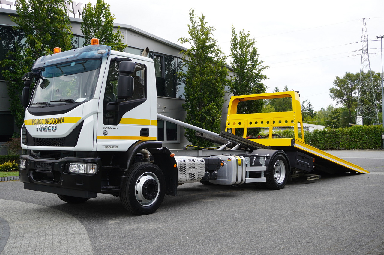IVECO Eurocargo 160-210 / 75,000 km! / OMARS lowered tow truck platform / Fork - Auto evakuators: foto 4 IVECO Eurocargo 160-210 / 75,000 km! / OMARS lowered tow truck platform / Fork - Auto evakuators: foto 4