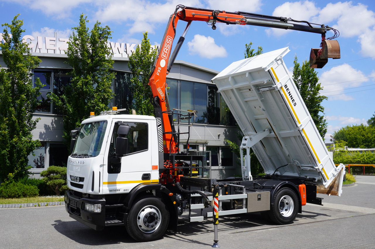 IVECO Eurocargo 160E22 EEV Dump truck / Bortmatic / Crane FASSI F95A.0.22 - Kravas automašīna pašizgāzējs, Kravas auto ar manipulatoru: foto 1 IVECO Eurocargo 160E22 EEV Dump truck / Bortmatic / Crane FASSI F95A.0.22 - Kravas automašīna pašizgāzējs, Kravas auto ar manipulatoru: foto 1
