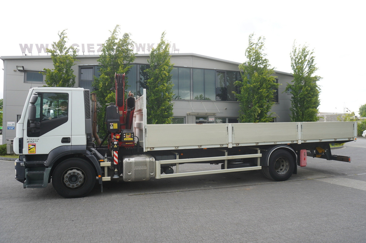 IVECO STRALIS 19.310 E6 / Flatbed 19 EPAL / FASSI F135 / 225 MTH! / 5.7 T - Bortu kravas automašīna/ Platforma, Kravas auto ar manipulatoru: foto 5 IVECO STRALIS 19.310 E6 / Flatbed 19 EPAL / FASSI F135 / 225 MTH! / 5.7 T - Bortu kravas automašīna/ Platforma, Kravas auto ar manipulatoru: foto 5