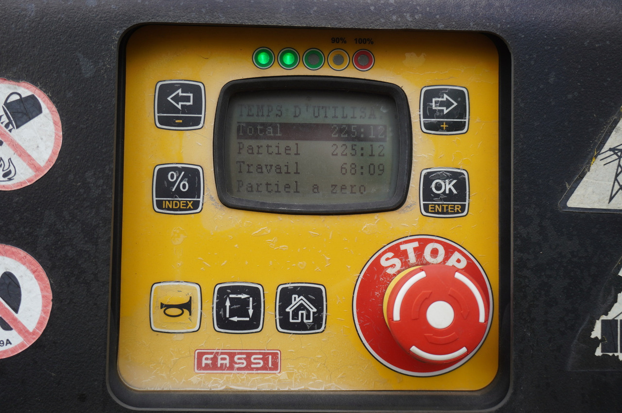 IVECO STRALIS 19.310 E6 / Flatbed 19 EPAL / FASSI F135 / 225 MTH! / 5.7 T - Kravas auto ar manipulatoru, Kravas auto ar manipulatoru: foto 2 IVECO STRALIS 19.310 E6 / Flatbed 19 EPAL / FASSI F135 / 225 MTH! / 5.7 T - Kravas auto ar manipulatoru, Kravas auto ar manipulatoru: foto 2