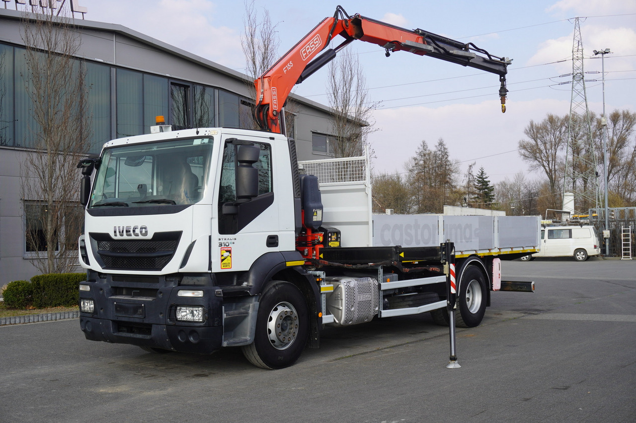 IVECO STRALIS 310 E6 / HDS FASSI 155 6.2 T / 250 thousand km - Kravas auto ar manipulatoru: foto 1 IVECO STRALIS 310 E6 / HDS FASSI 155 6.2 T / 250 thousand km - Kravas auto ar manipulatoru: foto 1