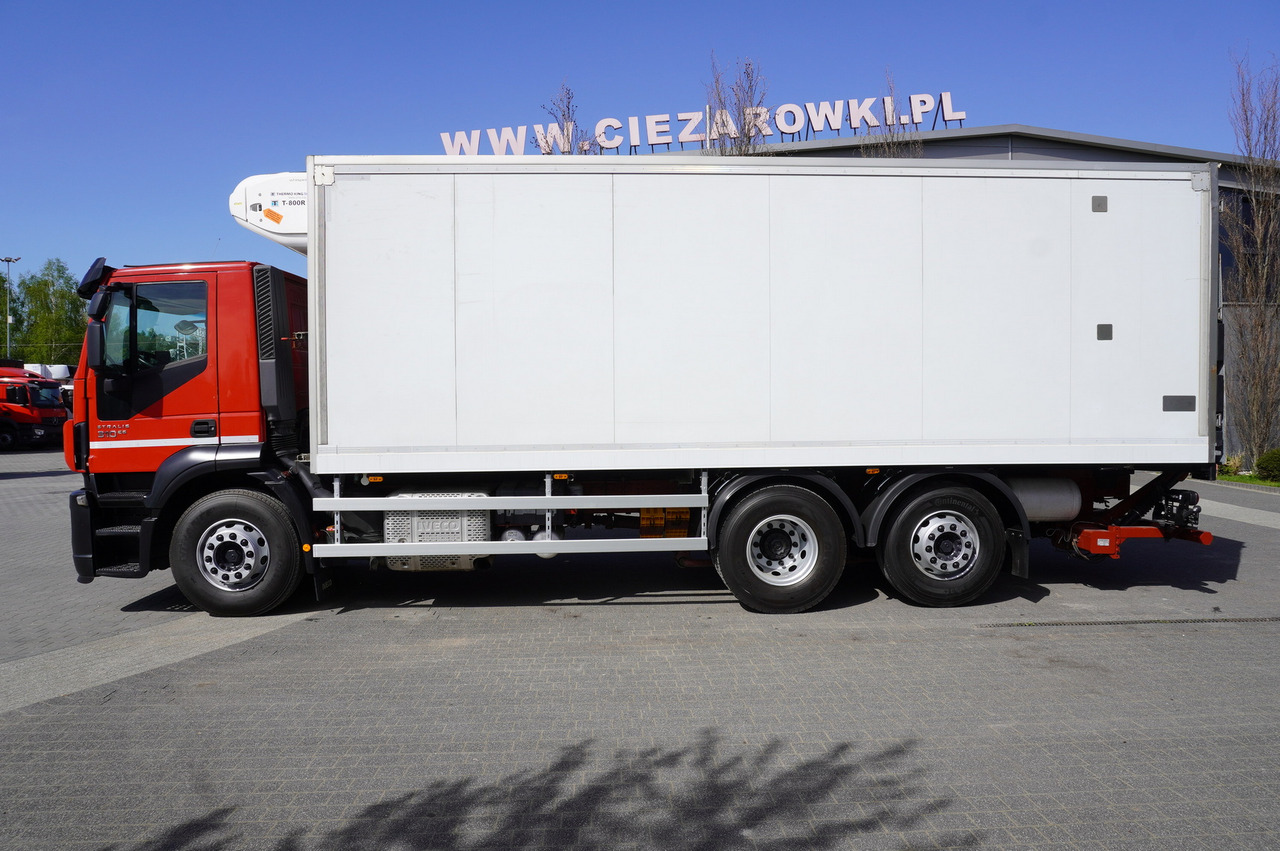 Iveco Stralis 310 6×2 E6 Refrigerator/ ATP/FRC / 18 pallets / Tail lift - Kravas automašīna refrižerators: foto 2 Iveco Stralis 310 6×2 E6 Refrigerator/ ATP/FRC / 18 pallets / Tail lift - Kravas automašīna refrižerators: foto 2