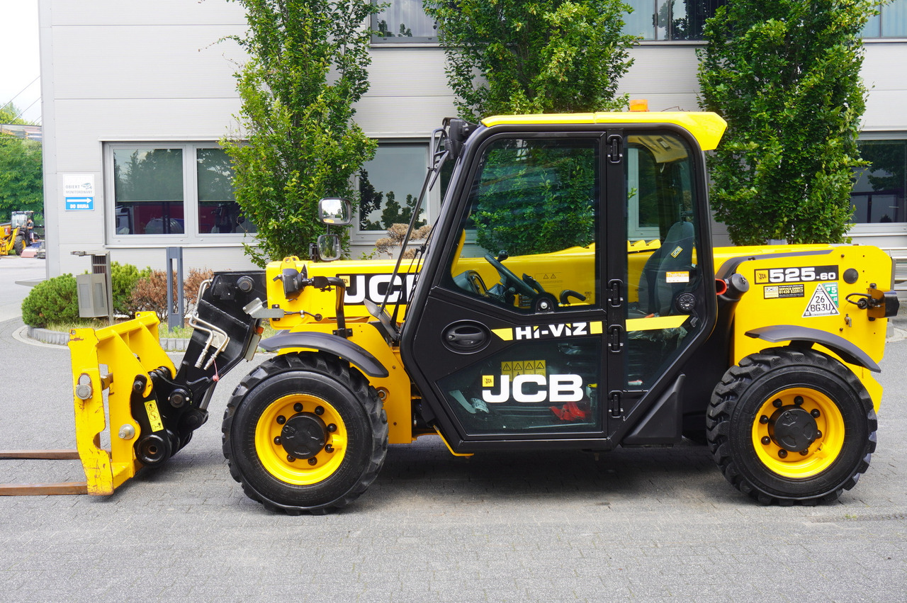 JCB 525-60T5 / 2022 / 860 MTH! / 2.5 T / Reach 6 m / joystick - Teleskopiskais iekrāvējs: foto 3 JCB 525-60T5 / 2022 / 860 MTH! / 2.5 T / Reach 6 m / joystick - Teleskopiskais iekrāvējs: foto 3