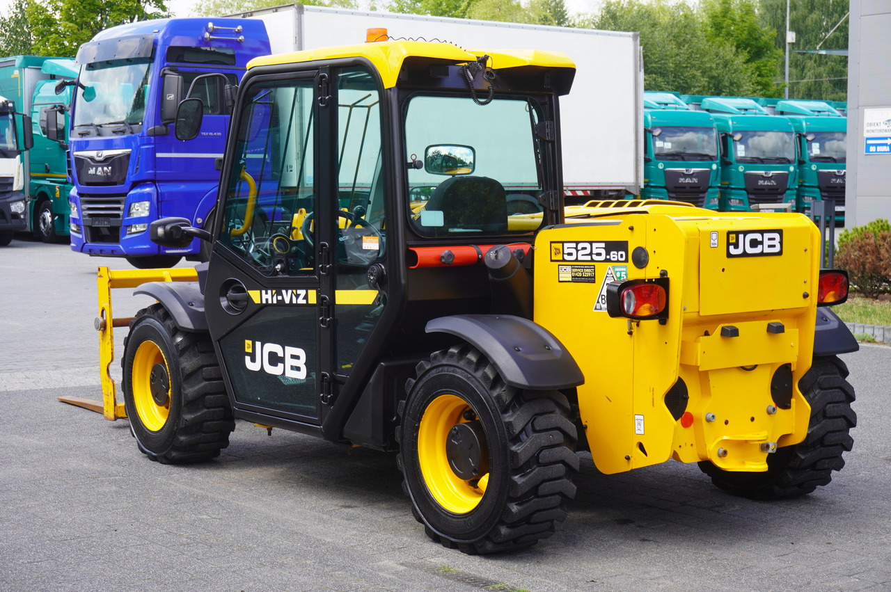 JCB 525-60T5 / 2022 / 860 MTH! / 2.5 T / Reach 6 m / joystick - Teleskopiskais iekrāvējs: foto 4 JCB 525-60T5 / 2022 / 860 MTH! / 2.5 T / Reach 6 m / joystick - Teleskopiskais iekrāvējs: foto 4