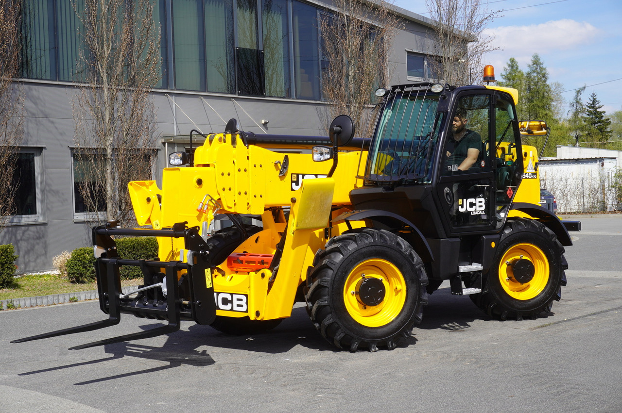 Teleskopiskais riteņu iekrāvējs JCB 540-170 Telescopic Loader / 17m / joystick: foto 13