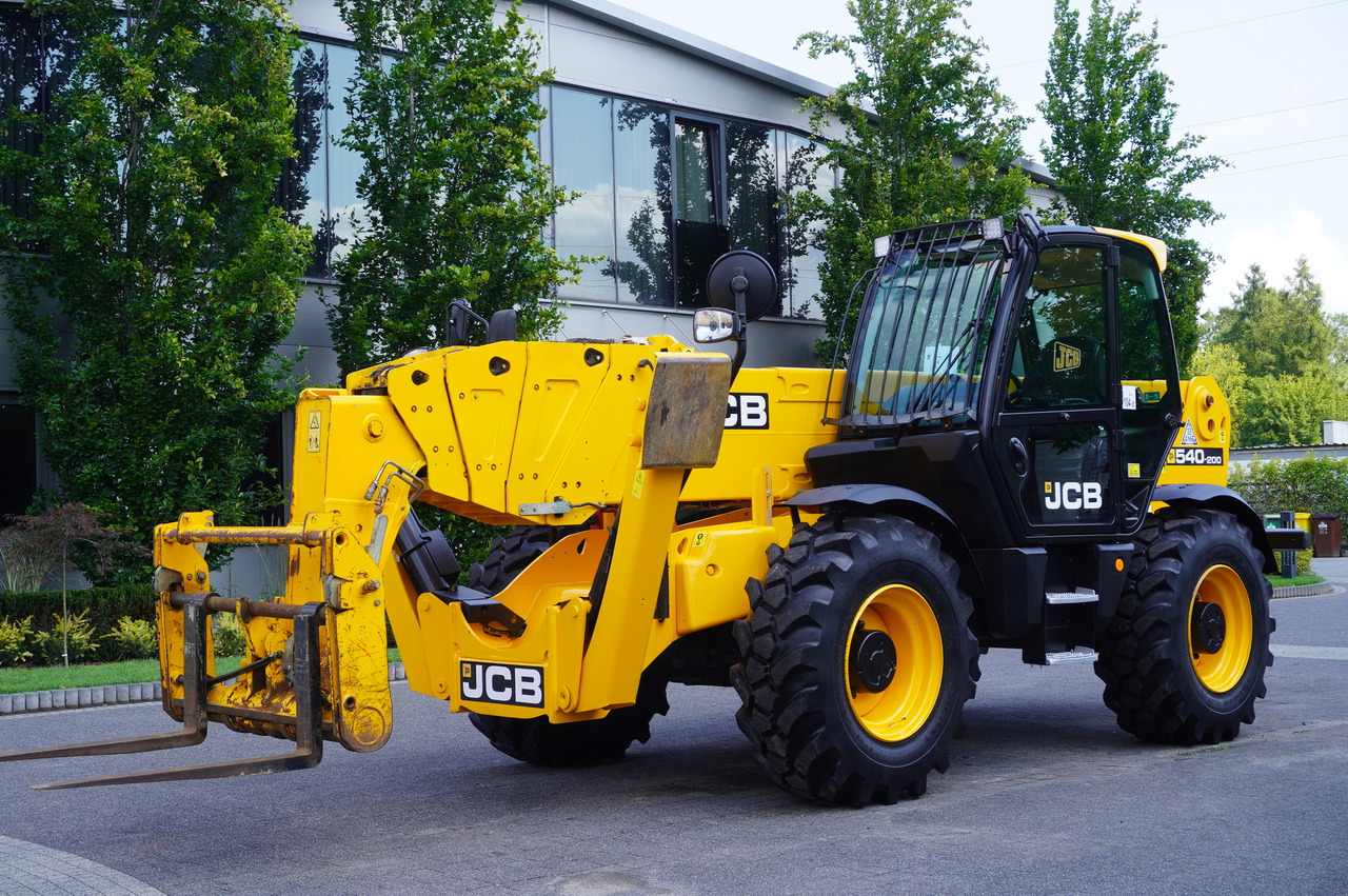 JCB 540-200 Telescopic Loader / 20 m reach / joystick - Teleskopiskais riteņu iekrāvējs: foto 2 JCB 540-200 Telescopic Loader / 20 m reach / joystick - Teleskopiskais riteņu iekrāvējs: foto 2