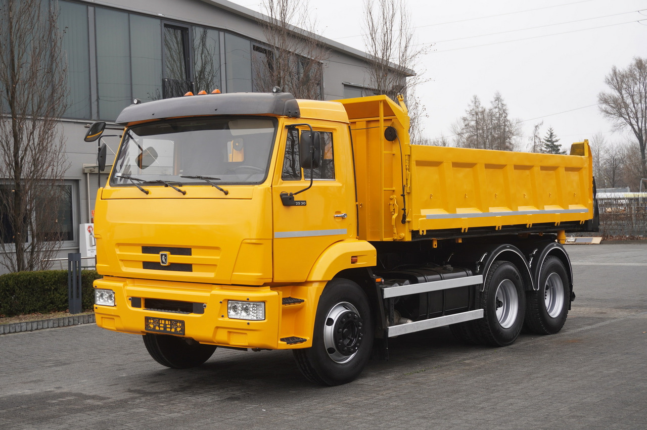 KAMAZ T2530 E5 6×4 / 3-sided tipper - Kravas automašīna pašizgāzējs, Kravas auto ar manipulatoru: foto 3 KAMAZ T2530 E5 6×4 / 3-sided tipper - Kravas automašīna pašizgāzējs, Kravas auto ar manipulatoru: foto 3
