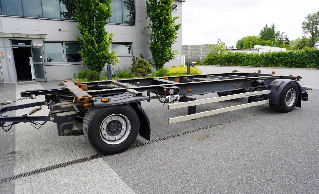 KOGEL BDF Low Deck Mega trailer - Piekabe noņemamā virsbūve/ Konteineru vedējs: foto 1 KOGEL BDF Low Deck Mega trailer - Piekabe noņemamā virsbūve/ Konteineru vedējs: foto 1