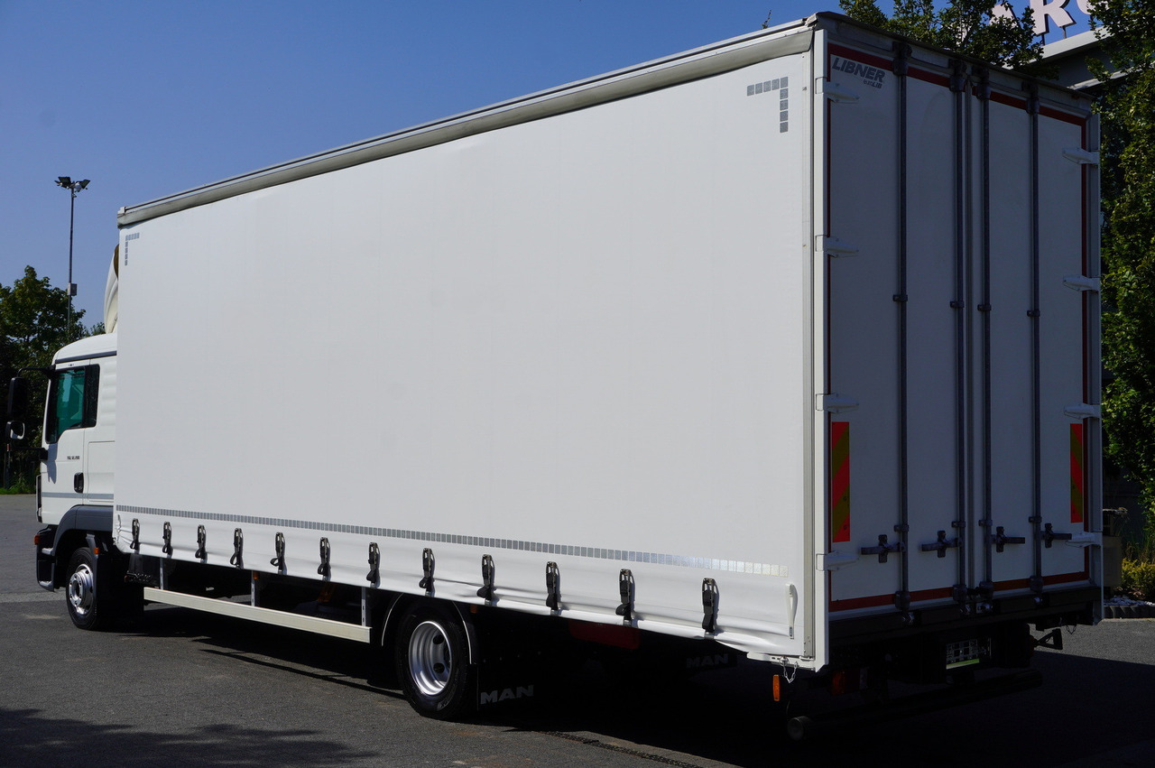 MAN TGL 12.190 / Curtainsider 19 EPAL / Sleeper cab - Kravas automašīna ar tentu: foto 3 MAN TGL 12.190 / Curtainsider 19 EPAL / Sleeper cab - Kravas automašīna ar tentu: foto 3