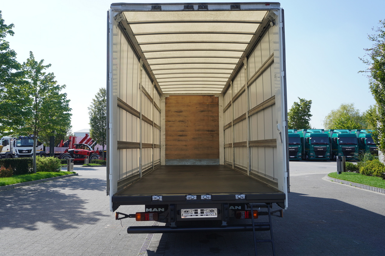 MAN TGL 12.190 / Curtainsider 19 EPAL / Sleeper cab - Kravas automašīna ar tentu: foto 5 MAN TGL 12.190 / Curtainsider 19 EPAL / Sleeper cab - Kravas automašīna ar tentu: foto 5
