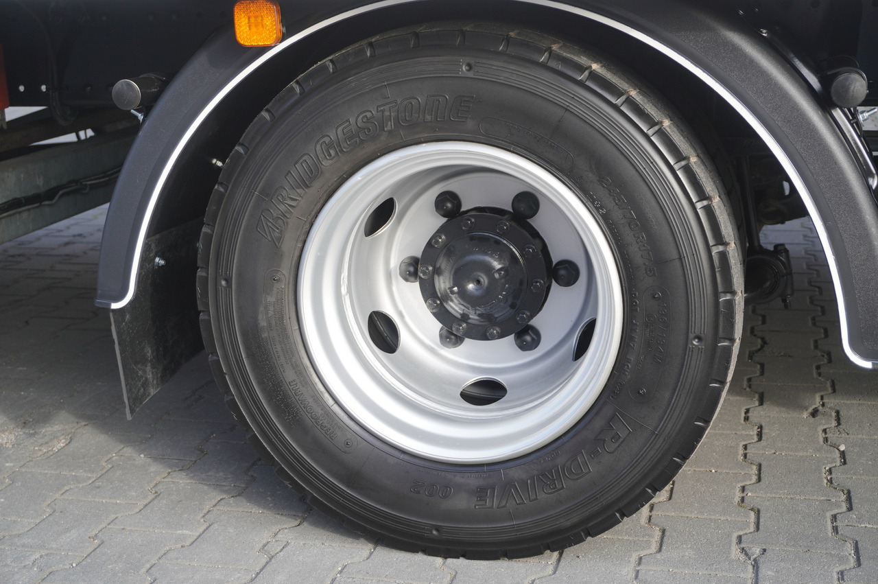 Kravas automašīna ar tentu MAN TGL 12.220 / Curtainsider 19 EPAL / 140 tho. km: foto 14 Kravas automašīna ar tentu MAN TGL 12.220 / Curtainsider 19 EPAL / 140 tho. km: foto 14