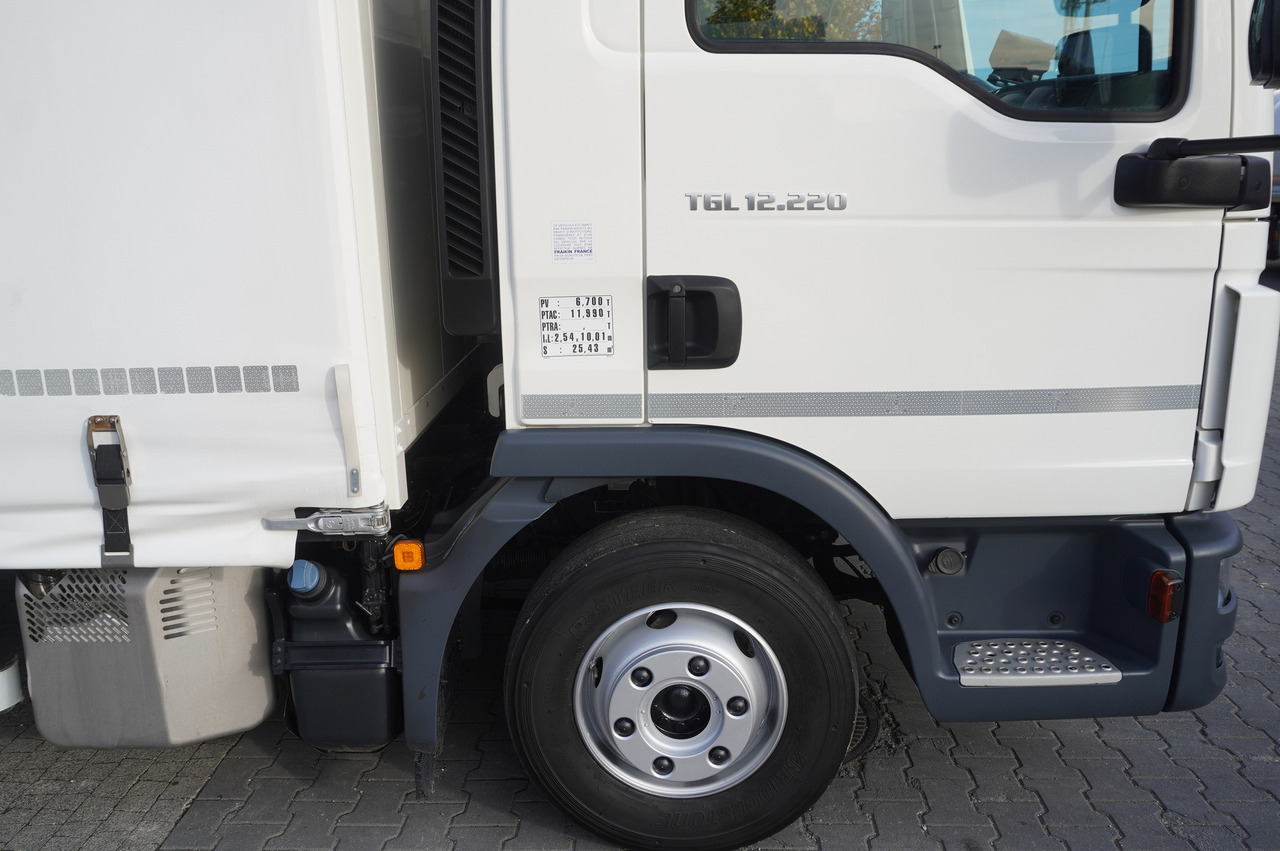 Kravas automašīna ar tentu MAN TGL 12.220 / Curtainsider 19 EPAL / 140 tho. km: foto 17 Kravas automašīna ar tentu MAN TGL 12.220 / Curtainsider 19 EPAL / 140 tho. km: foto 17