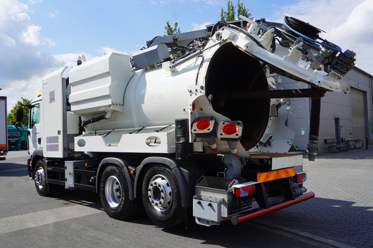 MAN TGM 26.340 E6 / RIVARD sewage cleaner 11.8 m3 / 170 tho. km / steered axle - Asenizācijas mašīna: foto 5 MAN TGM 26.340 E6 / RIVARD sewage cleaner 11.8 m3 / 170 tho. km / steered axle - Asenizācijas mašīna: foto 5