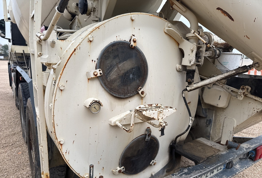 Betona sūknis MAN TGS 32.400 8x4 Concrete Mixer Pump truck / 426 MTH !!! / 18 meters: foto 11 Betona sūknis MAN TGS 32.400 8x4 Concrete Mixer Pump truck / 426 MTH !!! / 18 meters: foto 11