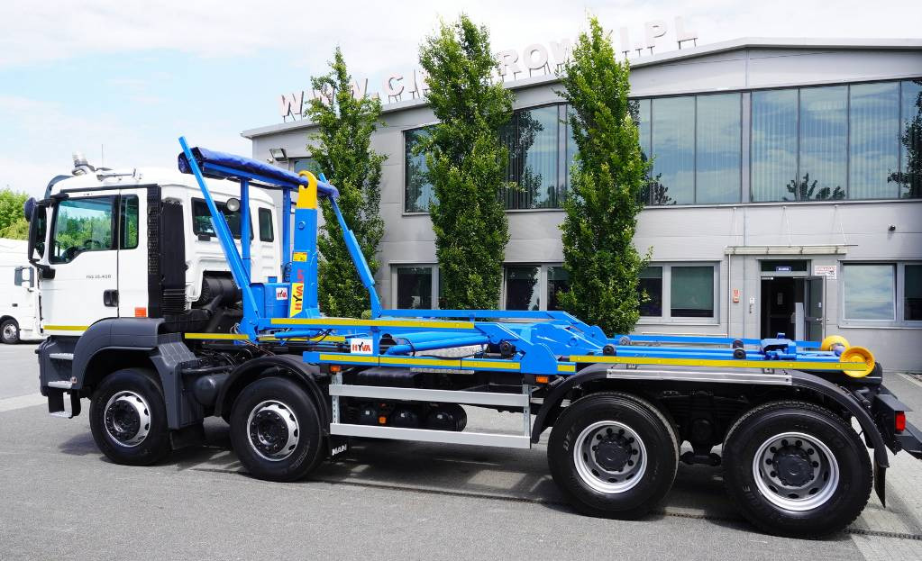 MAN TGS 35.400 8×4 HYVA LIFT 32.56 SE hooklift - Pacēlājs ar āķi: foto 5 MAN TGS 35.400 8×4 HYVA LIFT 32.56 SE hooklift - Pacēlājs ar āķi: foto 5