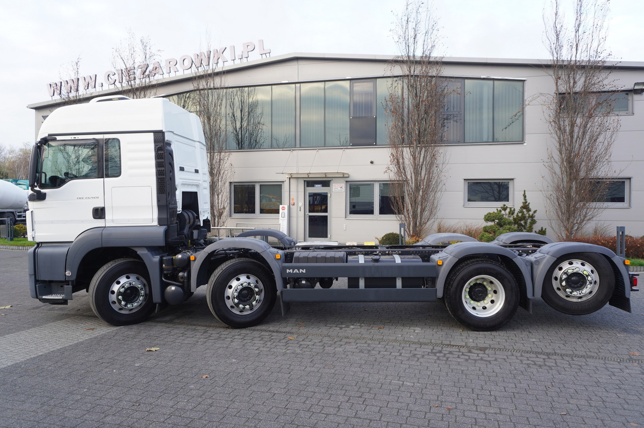 MAN TGS 35.420 8×2 / Chassis 6.4 m / 3 steered axles - Kravas auto ar manipulatoru: foto 4 MAN TGS 35.420 8×2 / Chassis 6.4 m / 3 steered axles - Kravas auto ar manipulatoru: foto 4