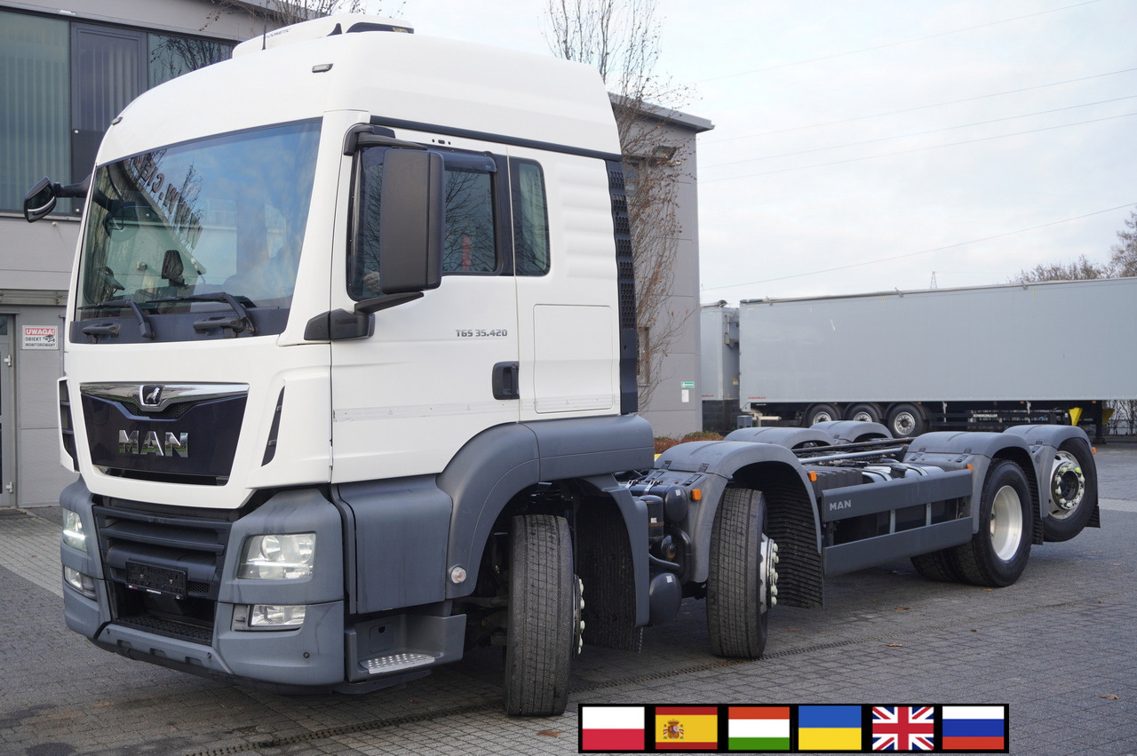MAN TGS 35.420 8×2 / Chassis 6.4 m / 3 steered axles - Kravas auto ar manipulatoru: foto 1 MAN TGS 35.420 8×2 / Chassis 6.4 m / 3 steered axles - Kravas auto ar manipulatoru: foto 1