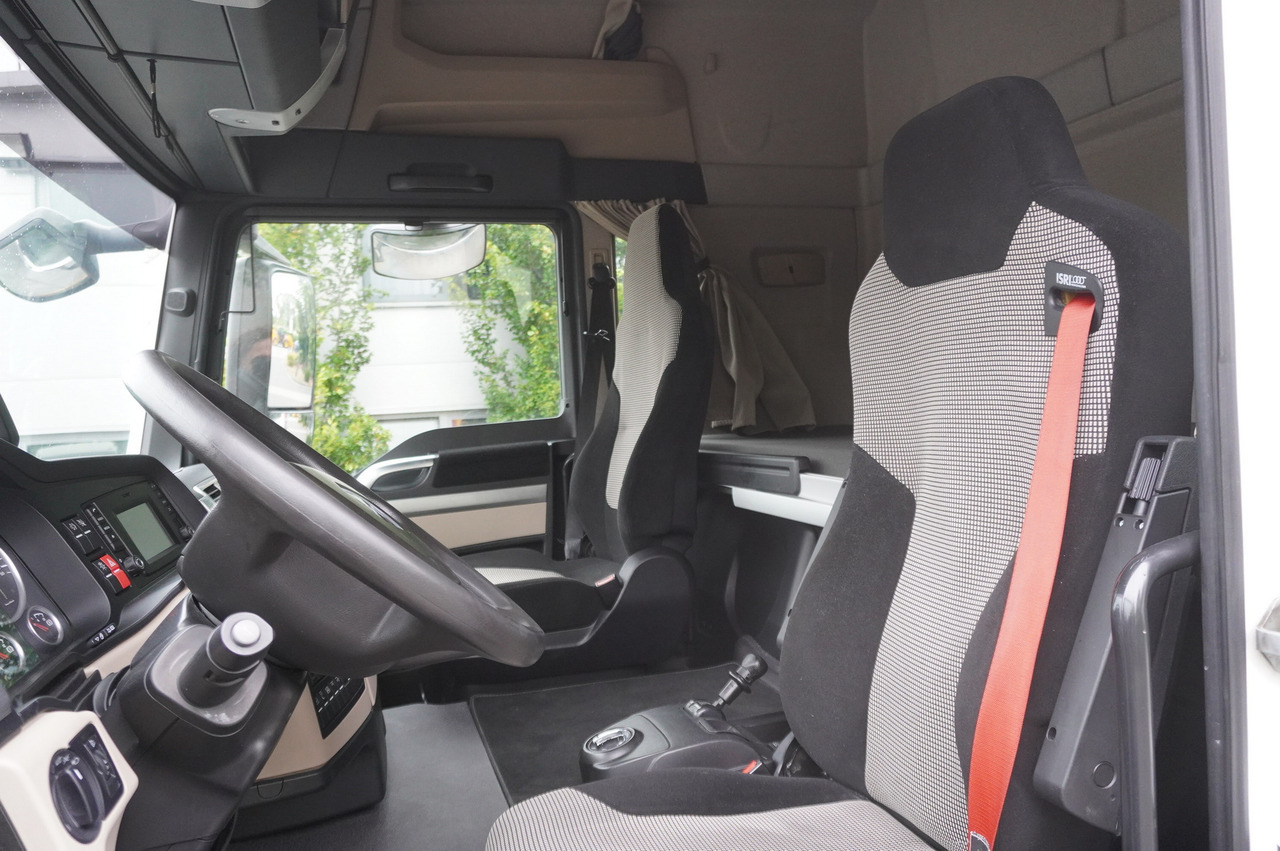 Autocisterna MAN TGS 35.420 8×2 / NEW septic barrel 13000 L / 3 steered axles: foto 19