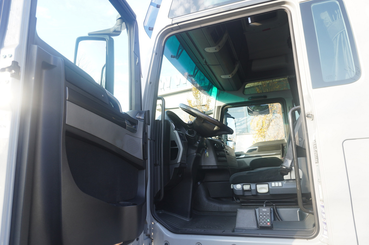 Kravas automašīna refrižerators MAN TGX 26.480 / 6x2 / Igloocar refrigerator 18 pallets / Thermoking: foto 12