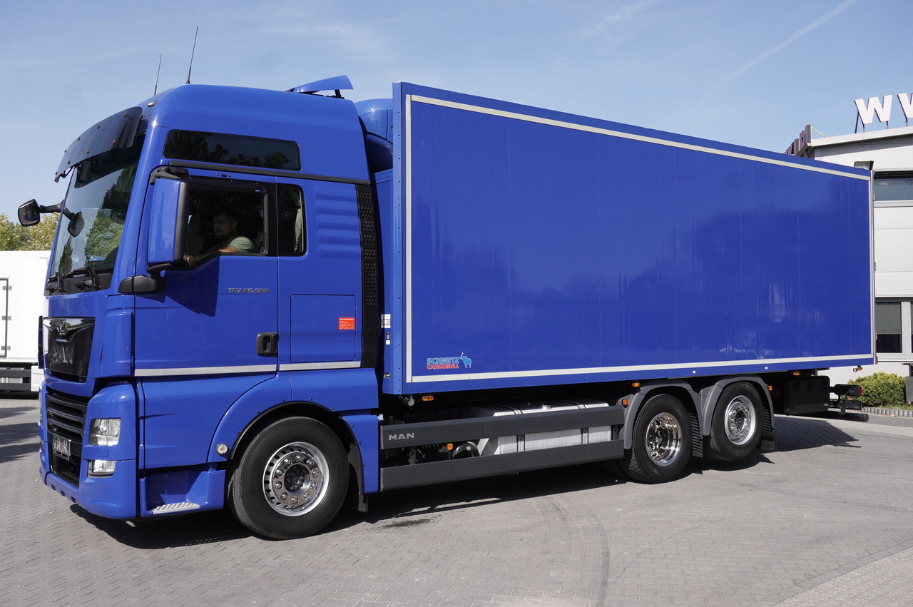 MAN TGX 26.500 E6 XXL / Schmitz 19 pallets / Thermoking / steering axle - Kravas automašīna refrižerators: foto 2 MAN TGX 26.500 E6 XXL / Schmitz 19 pallets / Thermoking / steering axle - Kravas automašīna refrižerators: foto 2