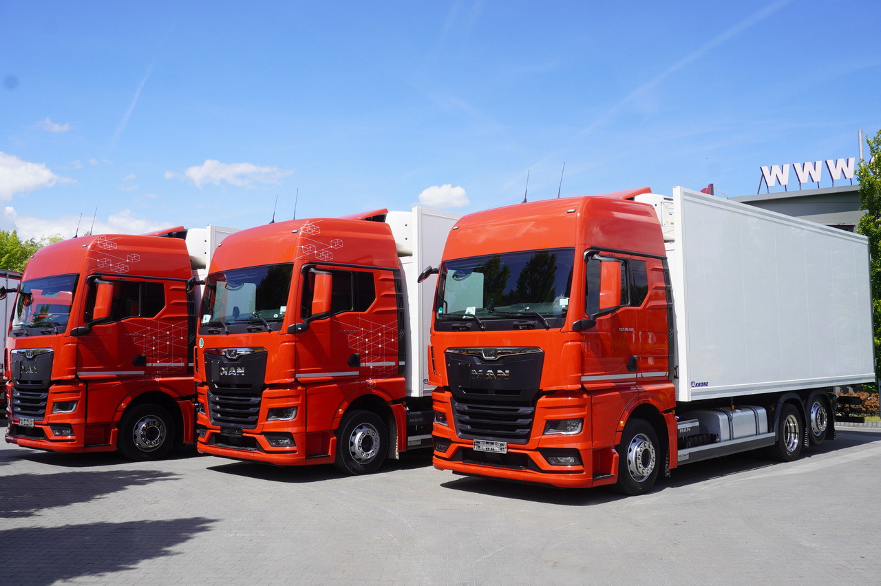 MAN TGX 26.510 / 2022 / New Krone refrigerator bitemperature / Dopplestock / 4 units - Kravas automašīna refrižerators: foto 1 MAN TGX 26.510 / 2022 / New Krone refrigerator bitemperature / Dopplestock / 4 units - Kravas automašīna refrižerators: foto 1