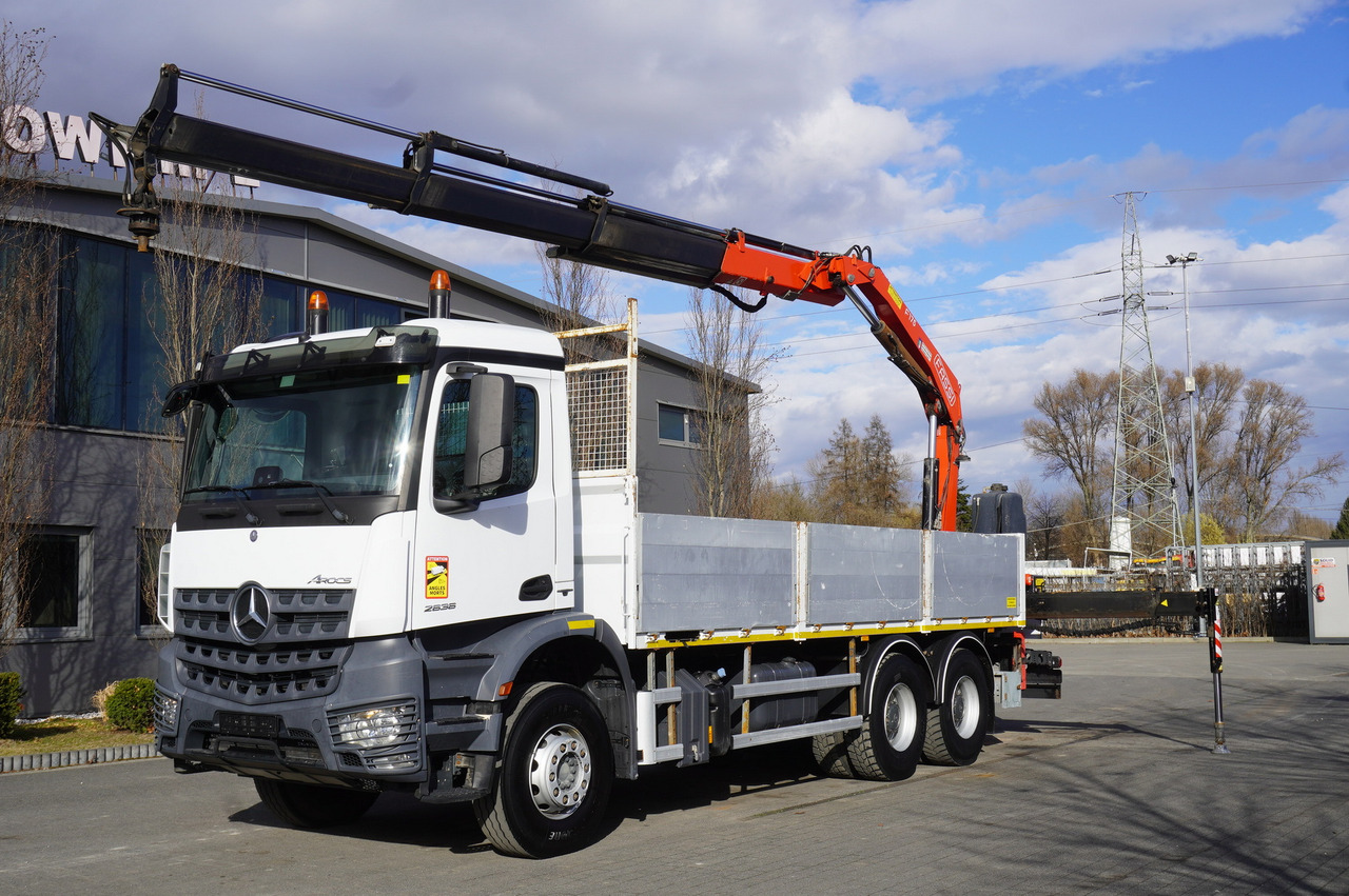 MERCEDES-BENZ AROCS 2636 Flatbed / HDS FASSI F175 7.7 T / 150,000 km - Autoceltnis: foto 1 MERCEDES-BENZ AROCS 2636 Flatbed / HDS FASSI F175 7.7 T / 150,000 km - Autoceltnis: foto 1