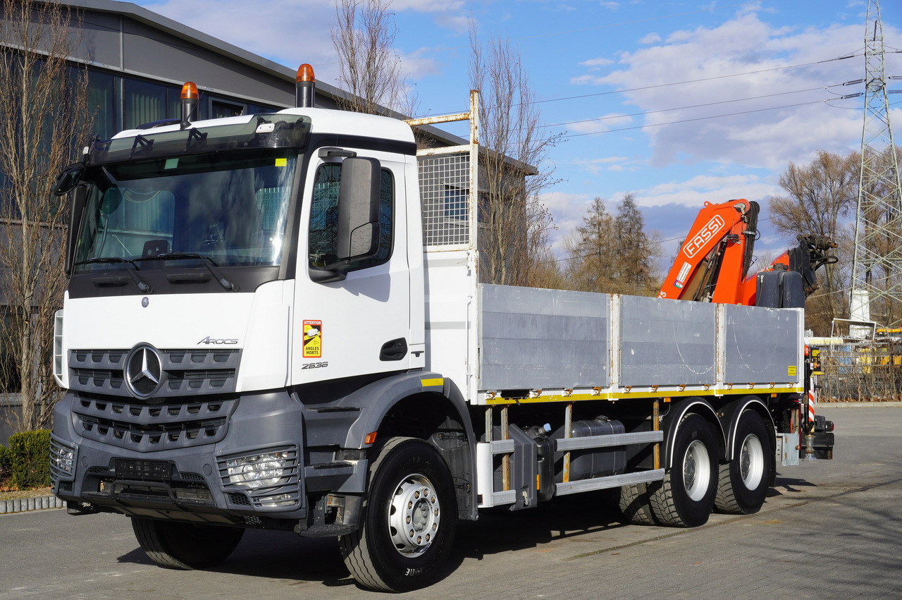 MERCEDES-BENZ AROCS 2636 Flatbed / HDS FASSI F175 7.7 T / 150,000 km - Kravas auto ar manipulatoru: foto 2 MERCEDES-BENZ AROCS 2636 Flatbed / HDS FASSI F175 7.7 T / 150,000 km - Kravas auto ar manipulatoru: foto 2