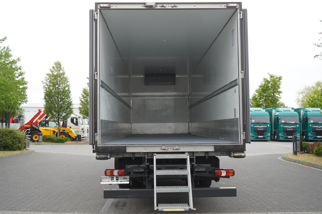 MERCEDES-BENZ Actros 1824 / Refrigerator 22 EPAL / Carrier Supra 950 / Sleeping cabin - Kravas automašīna refrižerators: foto 3 MERCEDES-BENZ Actros 1824 / Refrigerator 22 EPAL / Carrier Supra 950 / Sleeping cabin - Kravas automašīna refrižerators: foto 3