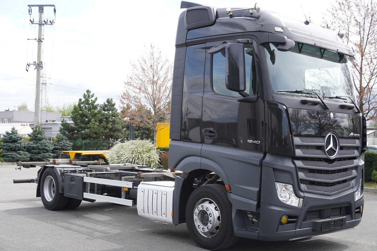 MERCEDES-BENZ Actros 1840 E6 4x2 / Lounge chair BDF - Šasija kravas automašīna: foto 2 MERCEDES-BENZ Actros 1840 E6 4x2 / Lounge chair BDF - Šasija kravas automašīna: foto 2